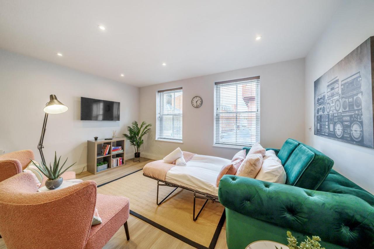 Smart Living By Lawsons Apartamento